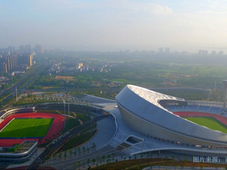 ?？谖逶春游幕w育中心