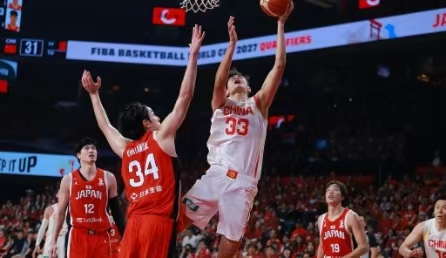 中國男籃逆轉戰(zhàn)勝日本隊！